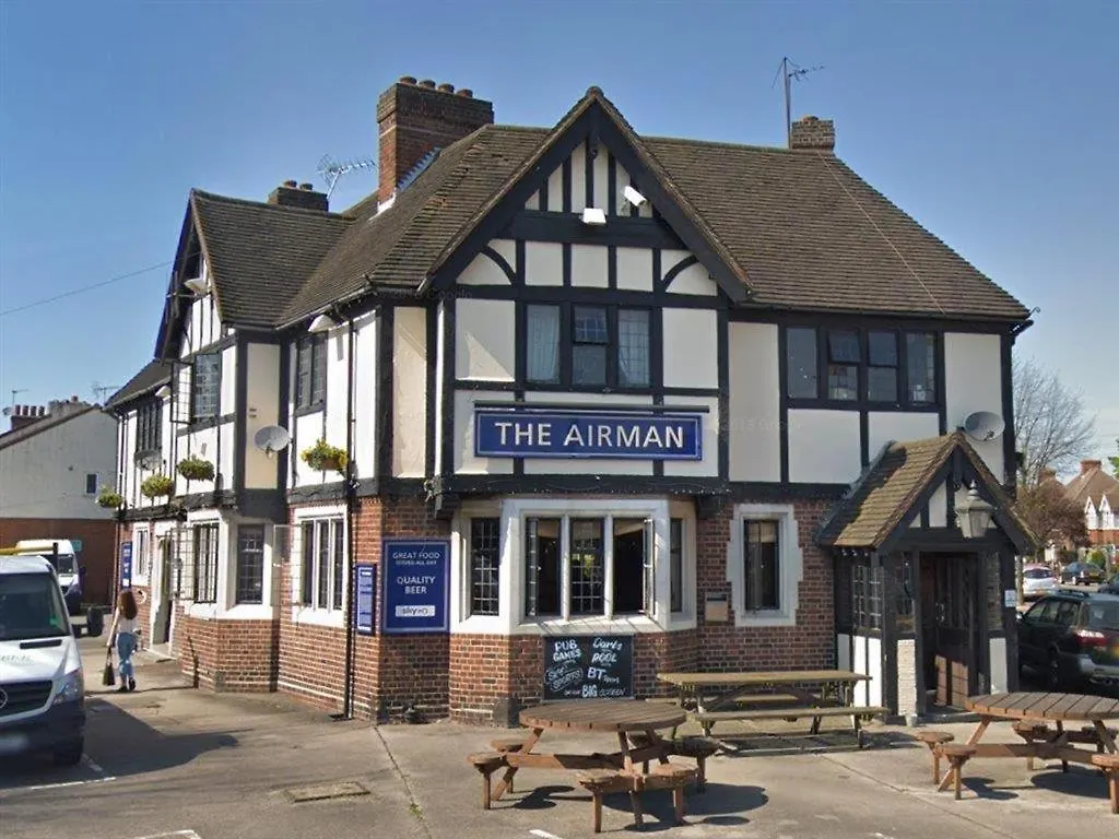 The Airman Hotel Feltham