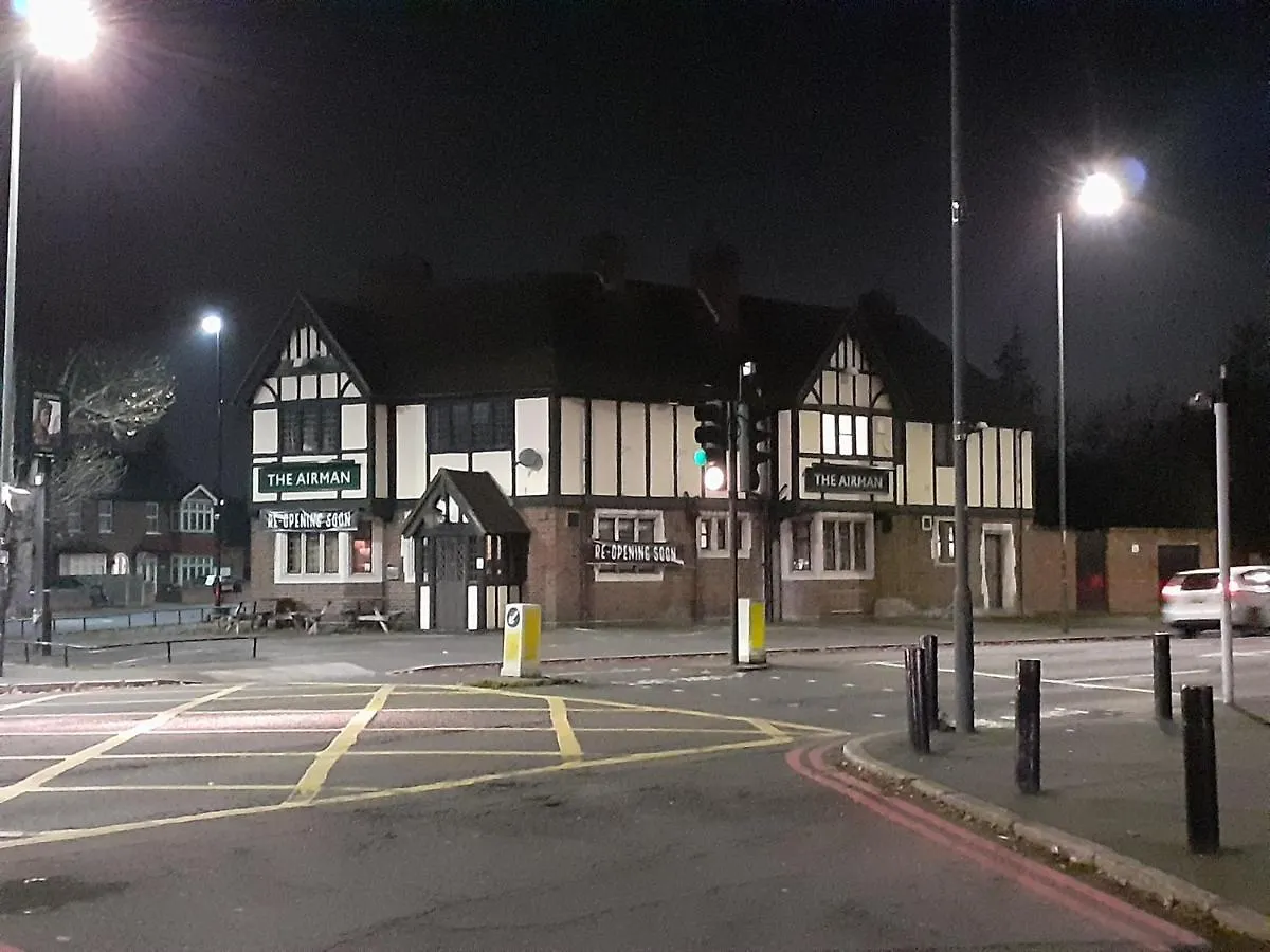 The Airman Hotel Feltham Inn